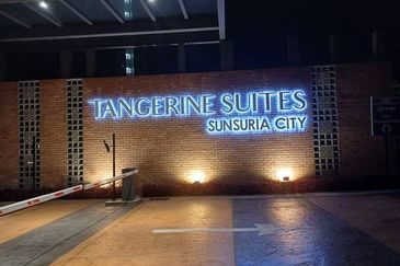 Tangerine Suites @ Sunsuria City