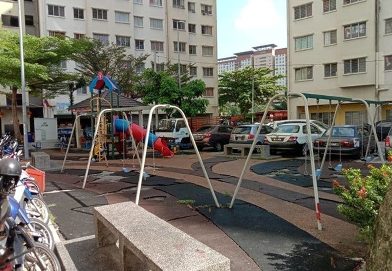 Laman Damai (Li Garden Apartment)