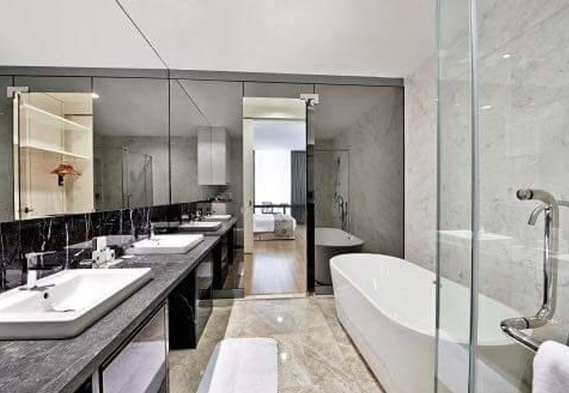 Face Platinum Suites