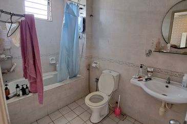 Taman Mutiara Puchong