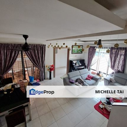 2.5 storey Taman Mutiara Puchong, Puchong - Nicely Renovated and Kitchen Extended, Selangor, Puchong