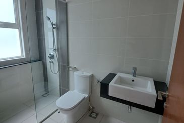 The Pearls @ Taming Mutiara 2, Bandar Sungai Long for Sale