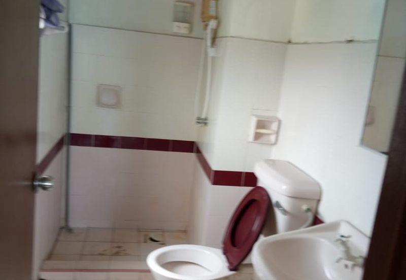 Danau Impian Condominium