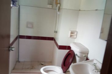 Danau Impian Condominium