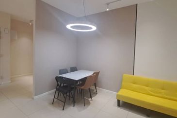 ID Design with Fully furnished- brand new unit