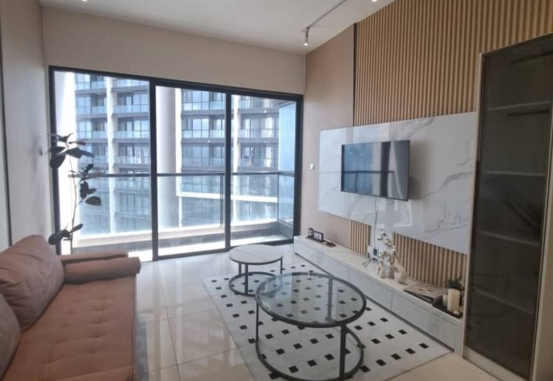 ID Design with Fully furnished- brand new unit