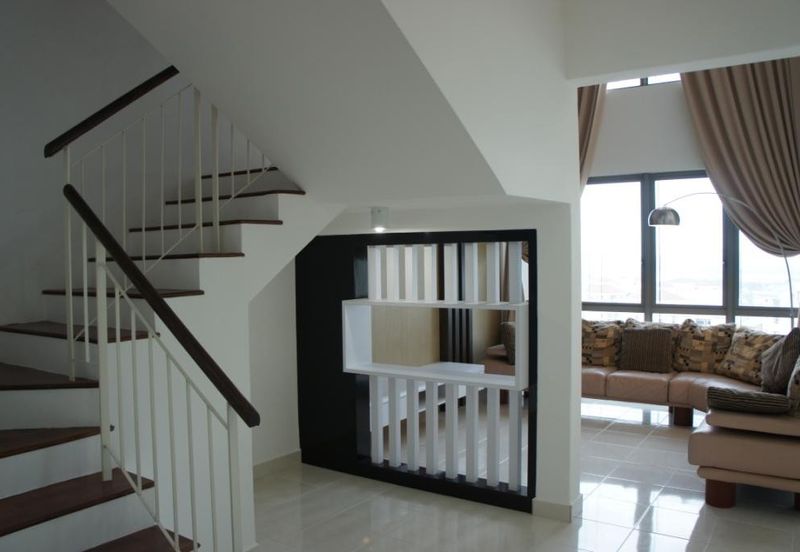 Tropicana City Tropics