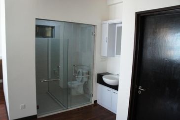 Tropicana City Tropics