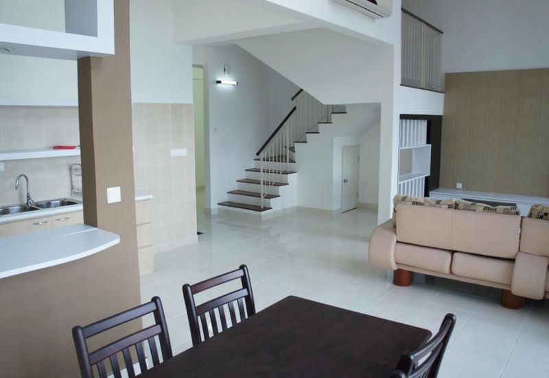 Tropicana City Tropics