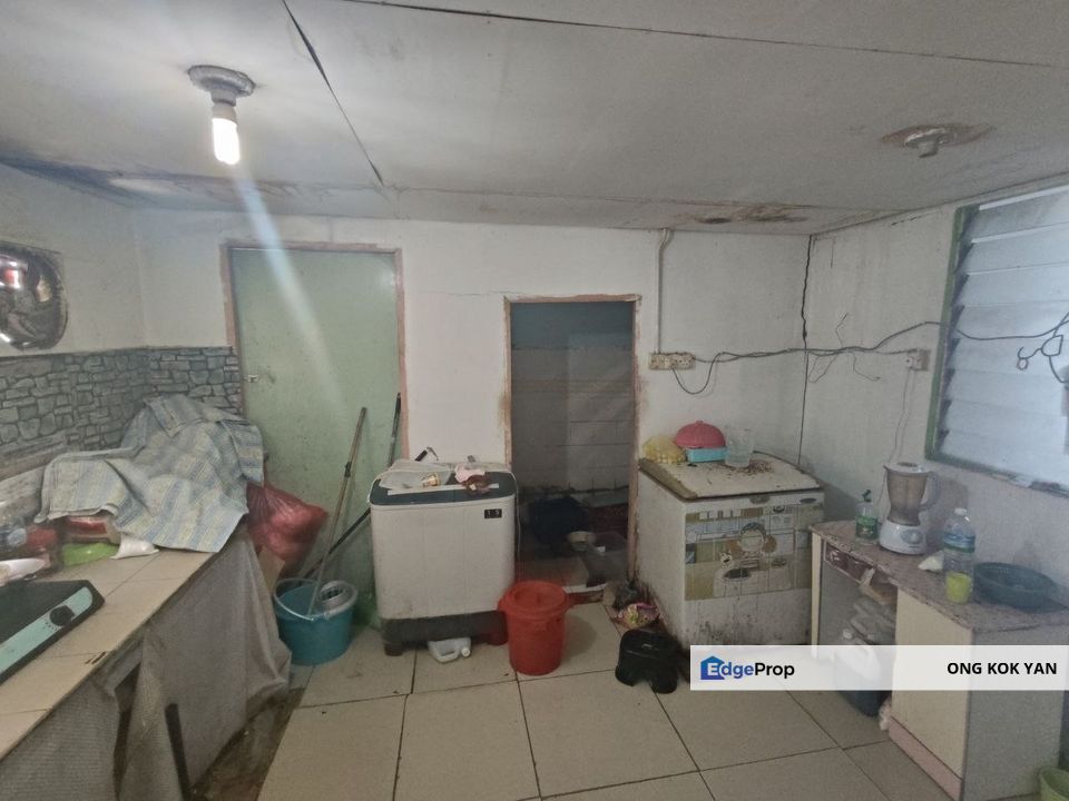 Taman Kuala Menggatal 2 Storeys, Sabah, 