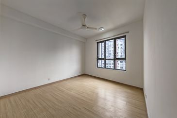 Adria Residence @ Gravit8