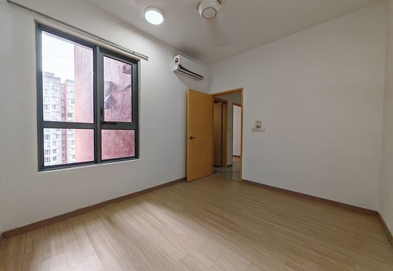 Adria Residence @ Gravit8