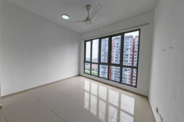 Adria Residence @ Gravit8