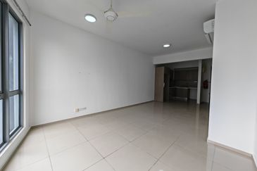 Adria Residence @ Gravit8