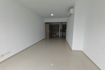 Adria Residence @ Gravit8