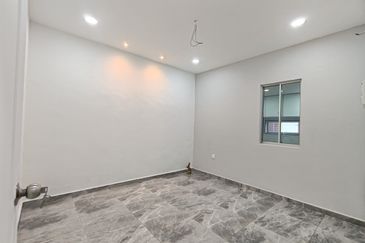 Taman Tepi Sungai ( Taman Teluk Pulai Indah )