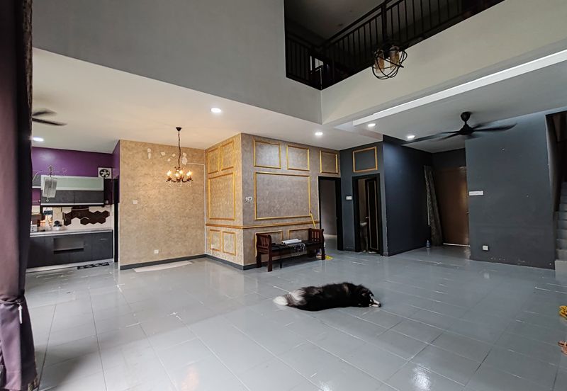 Glenmarie Cove Residence