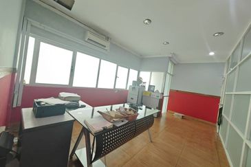 Port Klang Second Floor office Lebuh Bringin, Selangor