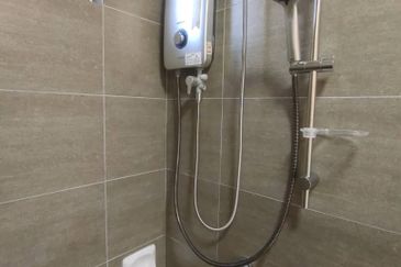 Ashino Residences @ Gravit8