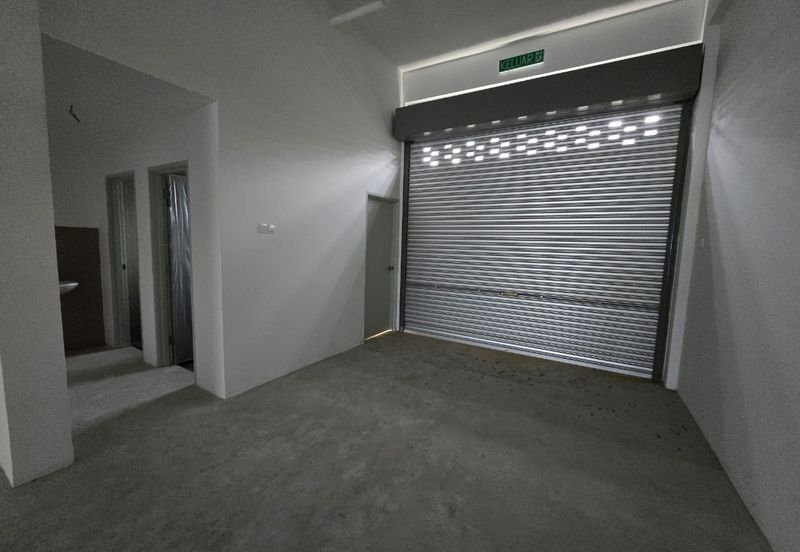 Indahpura Kulai Raintree Avenue Brand New Double Storey Shop End Lot Unit Facing Main Road