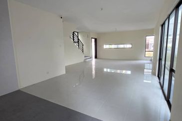 Senai Hill Residences