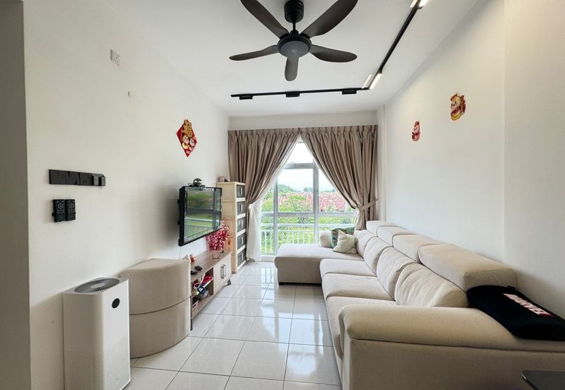 MI Apartment Bandar Putra Kulai 3 Rooms Partly Furnished Gated & Guarded