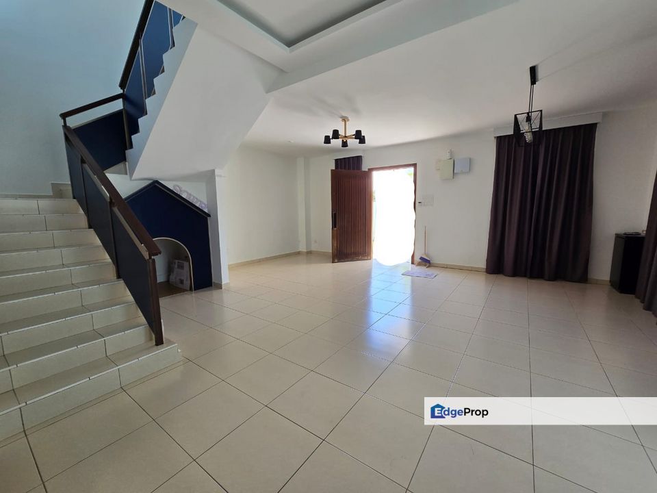 Kulai Kelapa Sawit Eroca Hills Zero Lot Bungalow 4 Rooms Partly Furnished, Johor, Kulai