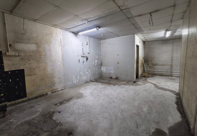 Kelapa Sawit Kulai 1.5 Storey Terrace Factory with Cool Rooms