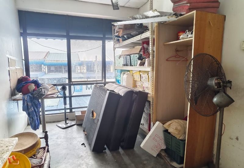 Kelapa Sawit Kulai 1.5 Storey Terrace Factory with Cool Rooms