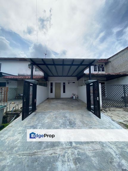 Taman Mutiara Kulai Low Cost Double Storey Terrace House 2 Rooms, Johor, Kulai