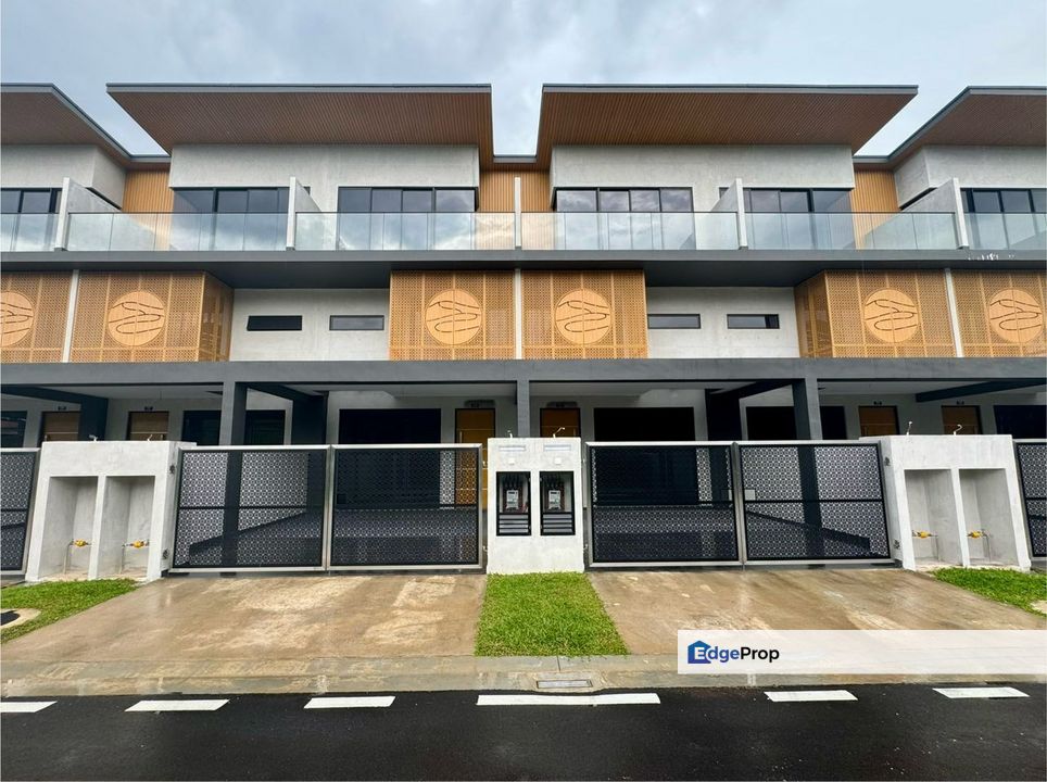 D'art Hills Bukit Seni Bandar Putra Kulai 3 Storey Terrace House, Johor, Kulai