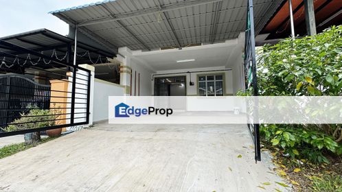 Bandar Putra Kulai Jalan Merak Single Storey Terrace House 3 Rooms Renovated, Johor, Kulai