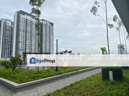 New Unit Near ERL at Lakefront Homes, Cyberjaya , Selangor, Cyberjaya