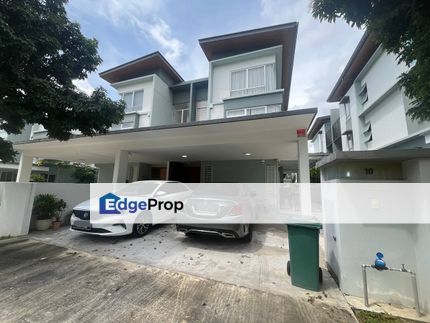 Near LRT/MRT. Renovated Fully Furnished 3 Storey Semi-D in Parkfield Residences, Tropicana Heights - Facing Playground, Selangor, Kajang