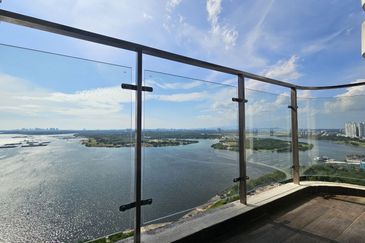 Royal Strand @ Country Garden Danga Bay