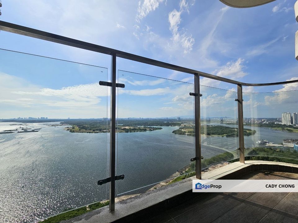 Royal Strand @ Country Garden Danga Bay Renovated Unit For Sale, Johor, Johor Bahru