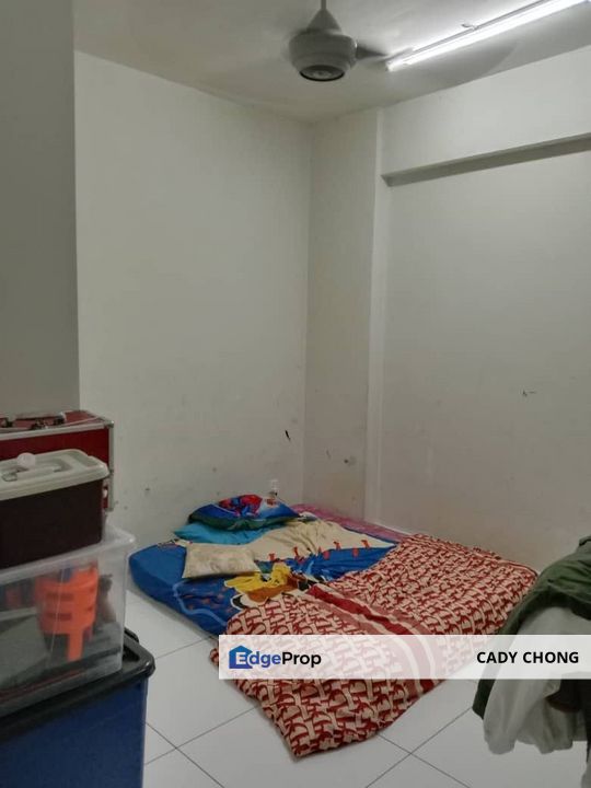 The Twin Residence @ Tampoi Low Floor Pool View For Sale, Johor, Tampoi