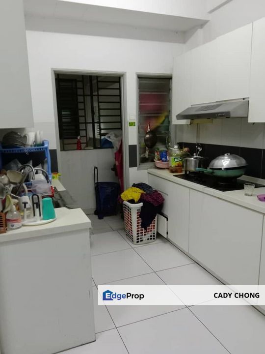 The Twin Residence @ Tampoi Low Floor Pool View For Sale, Johor, Tampoi