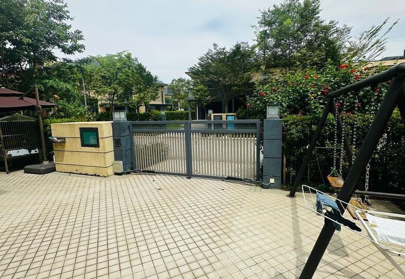 Forest City Golf Resort, Gelang Petah