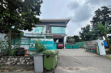 Kempas Utama Industrial Park