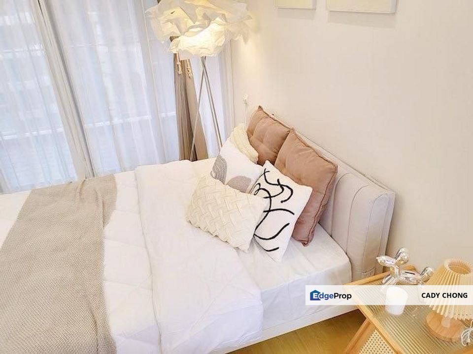 Royal Strand Country Garden Danga Bay Fully Furnished & Renovated Unit For Sale, Johor, Johor Bahru