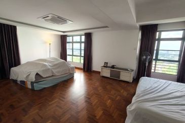 The Straits View, Bandar Baru Permas Jaya