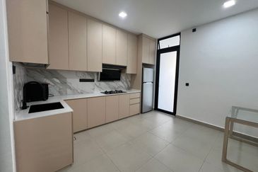 The Canal Garden South, Horizon Hills