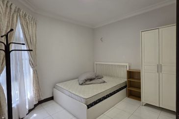 The Straits View, Bandar Baru Permas Jaya