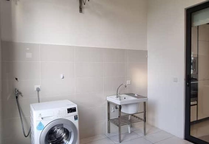 Avira Garden Terraces @ Medini