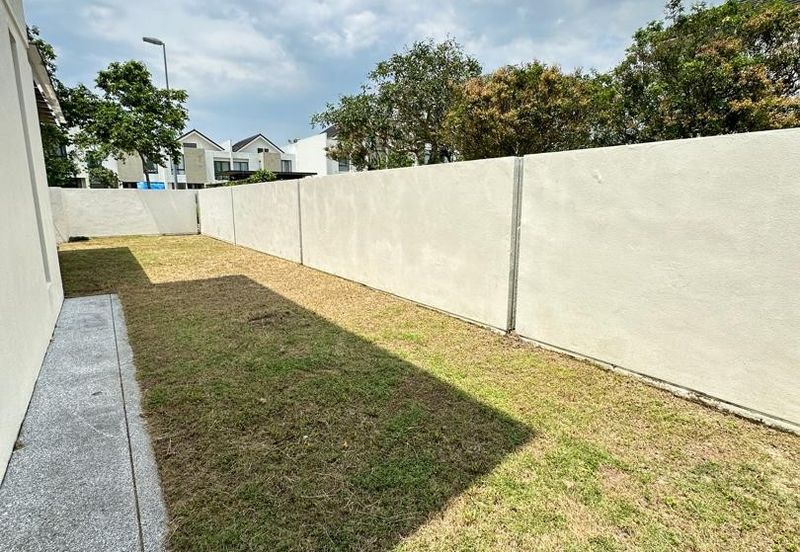 Avira Garden Terraces @ Medini