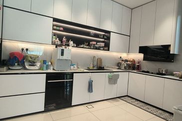 The Canal Garden South, Horizon Hills