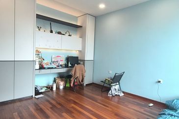 The Canal Garden South, Horizon Hills