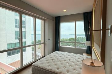 Puteri Cove Residences