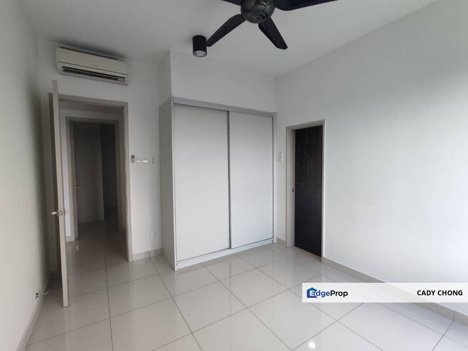 Raffles Suite @ Sutera Utama Condominium For Sale, Johor, Skudai